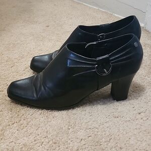 black ankle bootie heels 9.5